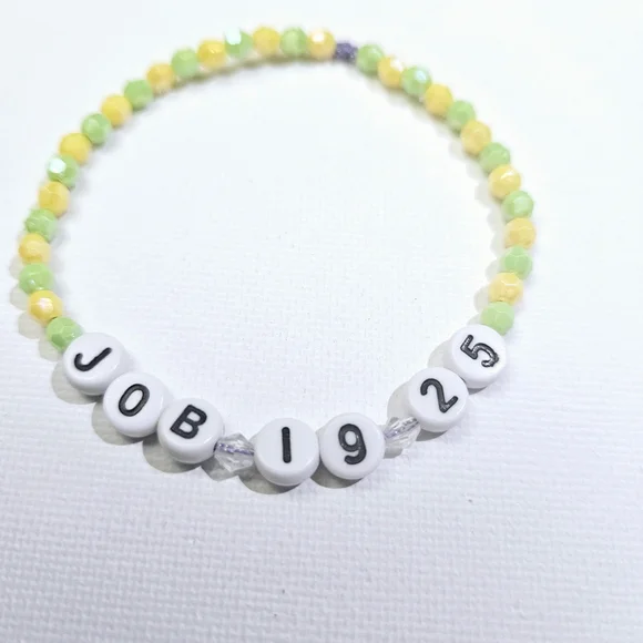 Colorful Beaded Bracelet with Letter Beads Job 19:25 - Picture 2 of 4